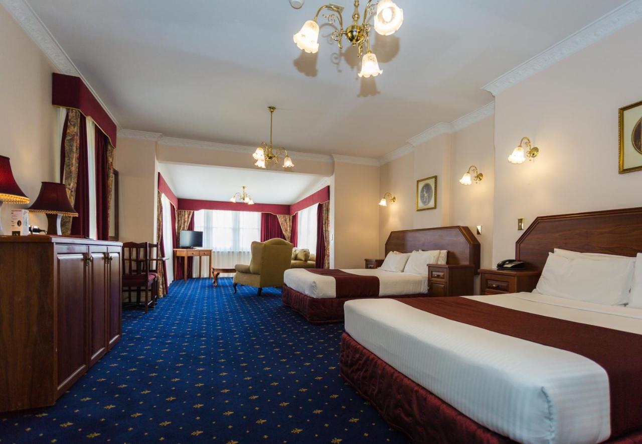 Royal Suite Spa Bath,1592893221:JPEG