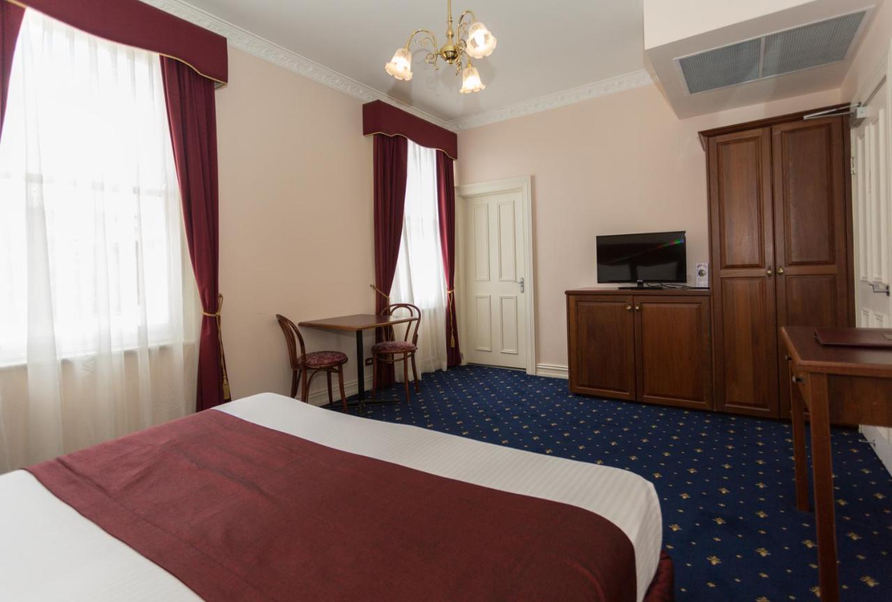 Deluxe King Room,721481566:JPEG